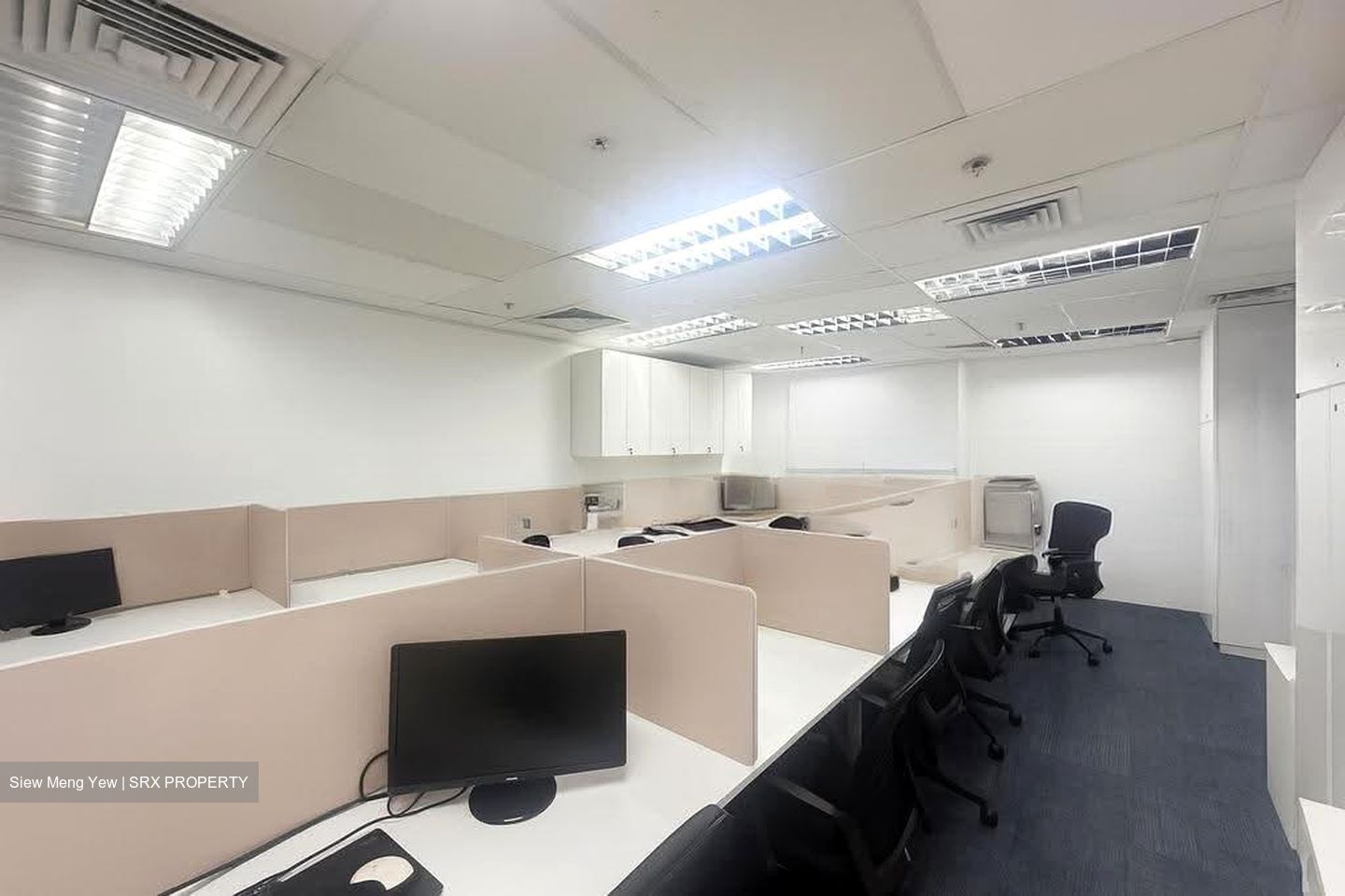 International Plaza (D2), Office #638113431